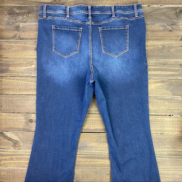 Torrid Luxe Slim Boot Hi Rise Jeans Sz 24 Tall - Picture 5 of 10